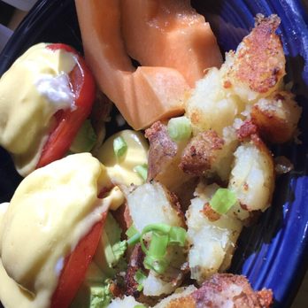 The Pantry - California eggs Benedict with avocado - Breakfast & Brunch Near Me - New Haven, Connecticut The Pantry - California eggs Benedict with avocado - Breakfast & Brunch Near Me - New Haven, Connecticut