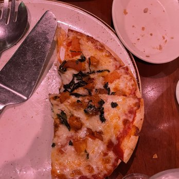 Mario's Table - Margherita pizza - Italian Near Me - Chicago, Illinois