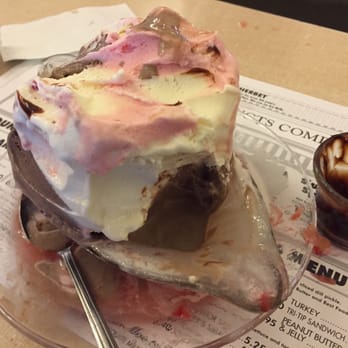 Superior Dairy - 2 people didn't come close to finishing the banana split - Ice Cream & Frozen Yogurt Near Me - Hanford, California