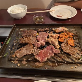 Chungkiwa Restaurant - a grill with meat and vegetables - Korean Near Me - Mount Prospect, Illinois Chungkiwa Restaurant - a grill with meat and vegetables - Korean Near Me - Mount Prospect, Illinois