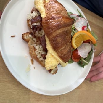 Cafe Juliet - Cafes Near Me - Staten Island, New York
