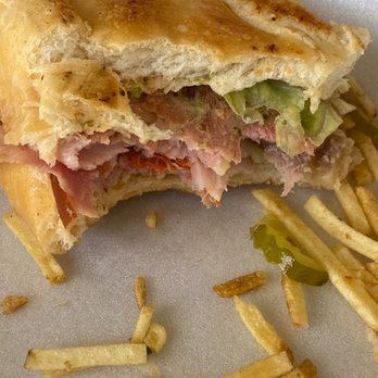 Moritas Cuban Cafe - Amazing Cubano - Cuban Near Me - Cudjoe Key, Florida Moritas Cuban Cafe - Amazing Cubano - Cuban Near Me - Cudjoe Key, Florida