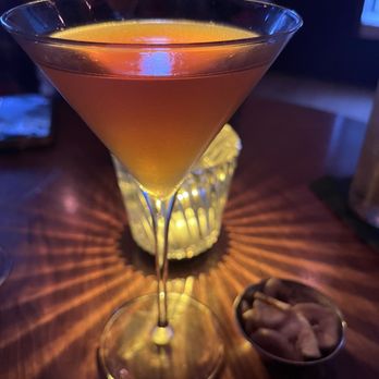 Static! - Cocktail Bars Near Me - Philadelphia, Pennsylvania