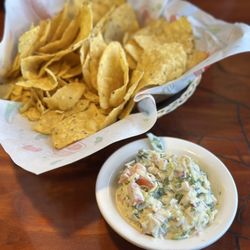 La Loma - Chips & Coleslaw