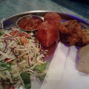 Thali Cafe -Montpelier - Mumbai street plate of samoas, pakoras w/nice salad - Indian Near Me - Bristol, BST Thali Cafe -Montpelier - Mumbai street plate of samoas, pakoras w/nice salad - Indian Near Me - Bristol, BST