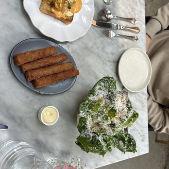 Cafe Mado - Lion's mane, Le Caesar, pommes paillasson - Diners Near Me - Brooklyn, New York