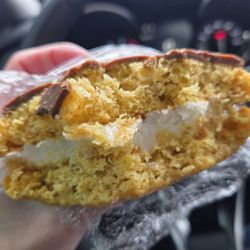 Robin's Nest Baked Goods