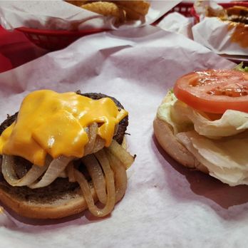 The Weevil Burger - American Near Me - La Mesa, California