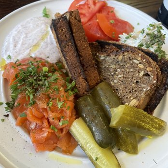 Lodge Bread - Bakeries Near Me - Los Angeles, California