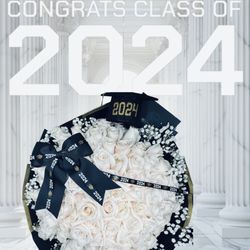 Just Keep Blooming - "Say Congratulations" Luxury Ramo Buchón- Graduation Gift