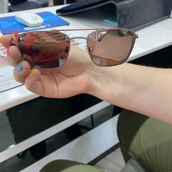 Davich Optical - Maui Jim sunglasses - Optometrists Near Me - Los Angeles, California