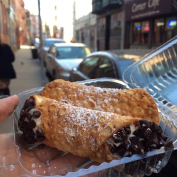 Bova's Bakery - Cannoli - Bakeries Near Me - Boston, Massachusetts