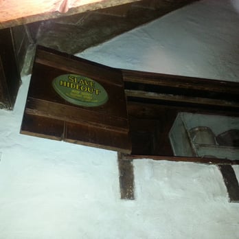 Dobbin House Tavern - slave hideout - Bars Near Me - Gettysburg, Pennsylvania Dobbin House Tavern - slave hideout - Bars Near Me - Gettysburg, Pennsylvania