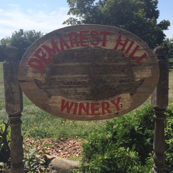 Demarest Hill Winery - Wineries Near Me - Warwick, New York Demarest Hill Winery - Wineries Near Me - Warwick, New York