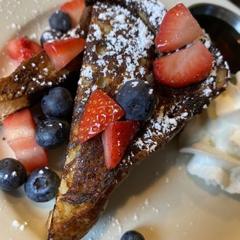 Fred's Restaurant - Kids Kid's Cinnamon Raisin French Toast - Breakfast & Brunch Near Me - New York, New York Fred's Restaurant - Kids Kid's Cinnamon Raisin French Toast - Breakfast & Brunch Near Me - New York, New York