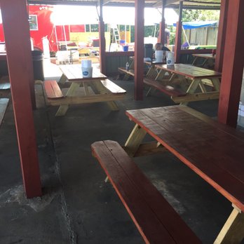 Swamp Daddy Crawfish - a picnic area with tables and benches - Seafood Near Me - Baytown, Texas Swamp Daddy Crawfish - a picnic area with tables and benches - Seafood Near Me - Baytown, Texas
