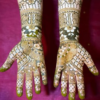 Henna Chakra - bride henna - Henna Artists Near Me Henna Chakra - bride henna - Henna Artists Near Me