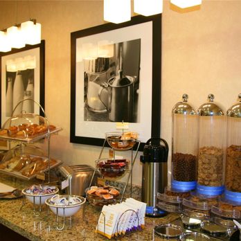 Hampton Inn & Suites - Restaurant - Hotels Near Me - México, D.F., DIF Hampton Inn & Suites - Restaurant - Hotels Near Me - México, D.F., DIF