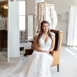 Illusions Bridal & Prom