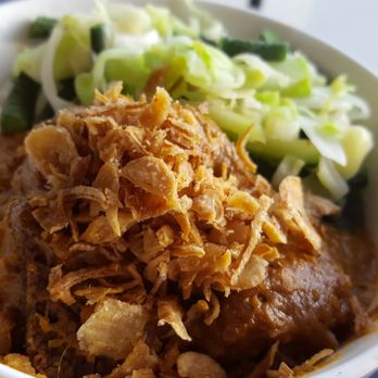 Mr. Sate - Beef Randang bowl - Indonesian Near Me - Los Angeles, California
