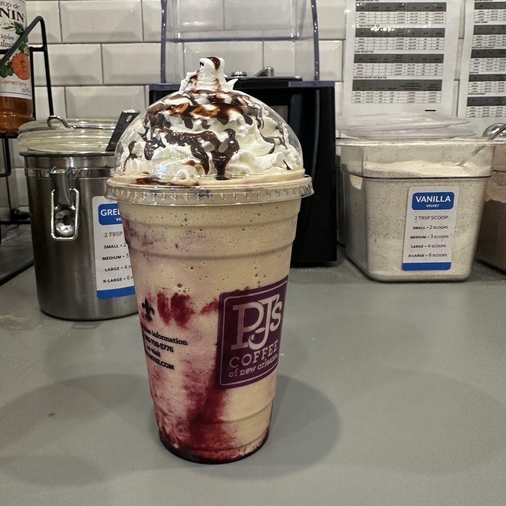 White chocolate raspberry velvet ice White chocolate raspberry velvet ice
