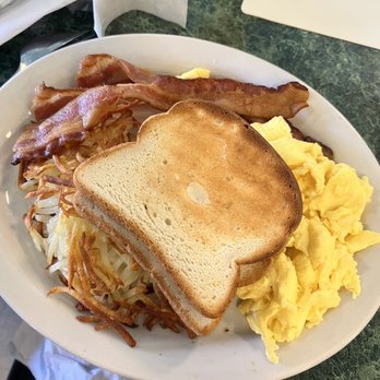 Metro Diner - 3 Three Egg Breakfast - Breakfast & Brunch Near Me - Jacksonville Beach, Florida