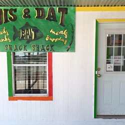 Down the Bayou Shrimp Tours - Offers small snacks,  freezer foods, and drinks