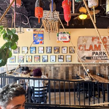 Flo’s Clam Shack - Seafood Near Me - Naples, Florida
