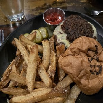 The Tavern Kitchen & Bar - Wagyu burger with the best fries - New American Near Me - St. Louis, Missouri The Tavern Kitchen & Bar - Wagyu burger with the best fries - New American Near Me - St. Louis, Missouri