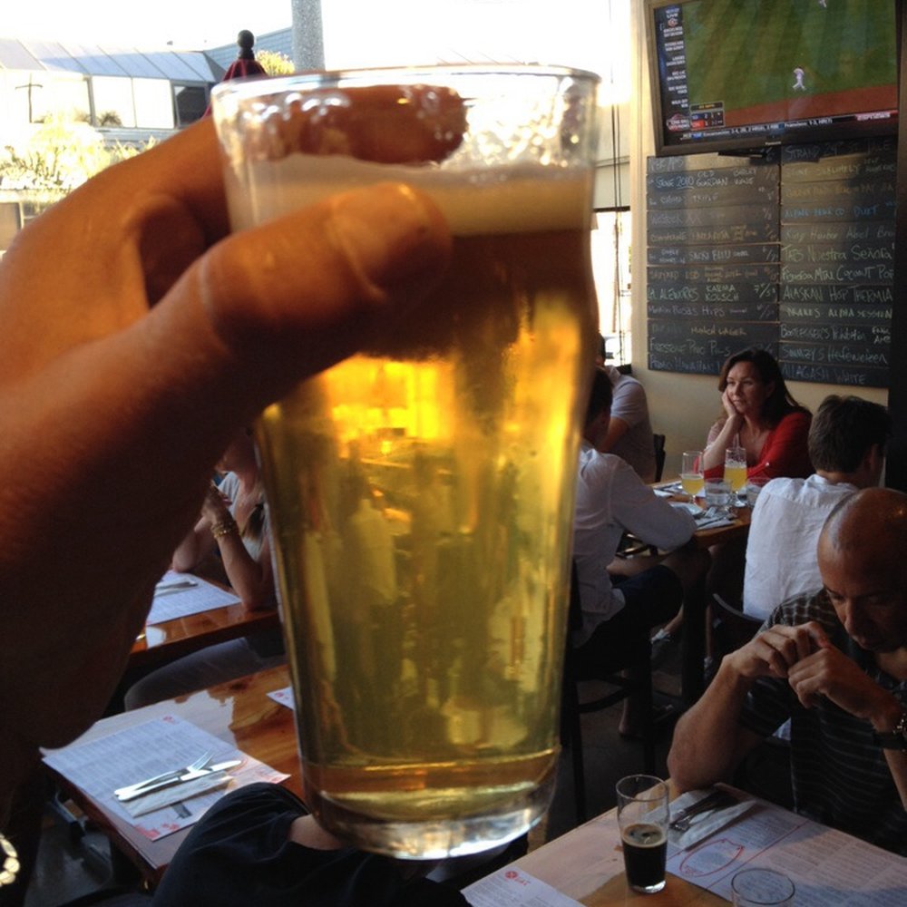 Simmzy's - American Near Me - Manhattan Beach, California Simmzy's - American Near Me - Manhattan Beach, California