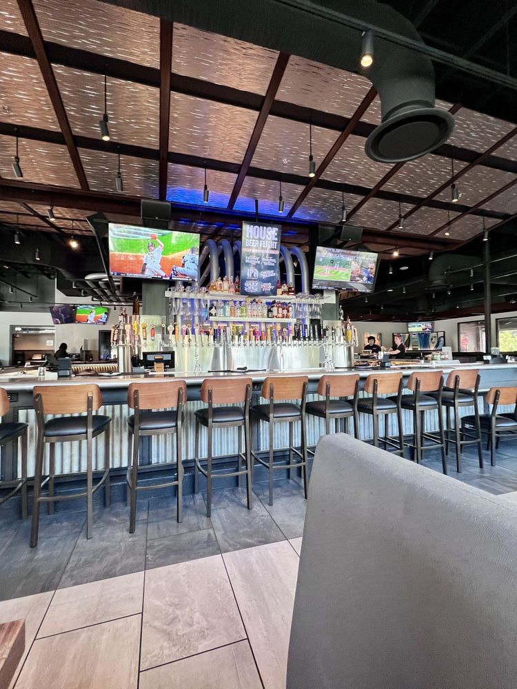 Yard House
