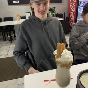 Lili's Bistro - Churro sundae - Mexican Near Me - Dillon, Colorado