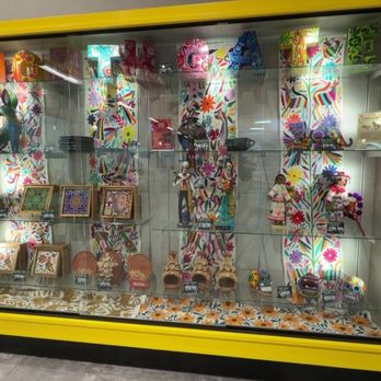 Northgate Market - Glass display - Grocery Near Me - Costa Mesa, California Northgate Market - Glass display - Grocery Near Me - Costa Mesa, California