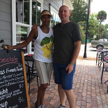 Corner Perk - Cafes Near Me - Bluffton, South Carolina