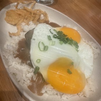 Mahi’ai Table - Short Rib Loco Moco - Cocktail Bars Near Me - Kapolei, Hawaii