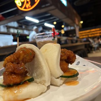 1-800-Lucky - Chicken bao - Asian Fusion Near Me - Miami, Florida 1-800-Lucky - Chicken bao - Asian Fusion Near Me - Miami, Florida