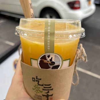Chicha San Chen - passionfruit oolong + coconut jelly - Bubble Tea Near Me - New York, New York