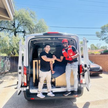 Rob's Elite Deliveries - Helping a buddy and his wife with a small move - Couriers & Delivery Services Near Me Rob's Elite Deliveries - Helping a buddy and his wife with a small move - Couriers & Delivery Services Near Me