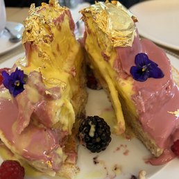Saffron Pistachio Ice Cream
