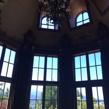 Belle Fiore Winery - Wine Tours Near Me - Ashland, Oregon Belle Fiore Winery - Wine Tours Near Me - Ashland, Oregon