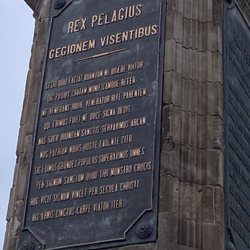 Estatua de Pelayo