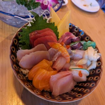 Kaizen Sushi - Chirashi to share some excellent quality fish - Sushi Bars Near Me - Portland, Oregon Kaizen Sushi - Chirashi to share some excellent quality fish - Sushi Bars Near Me - Portland, Oregon