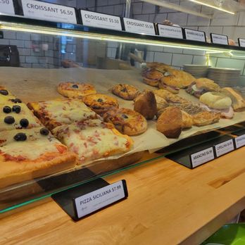 Mercato Italiano - Inside - Italian Near Me - Naples, Florida Mercato Italiano - Inside - Italian Near Me - Naples, Florida