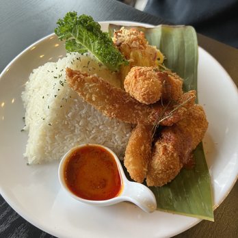 Blossom Kitchen & Bar - Panang fish fillet - Thai Near Me - North York, Ontario