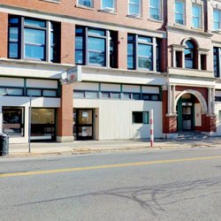 Bank of America Financial Center - Storefront