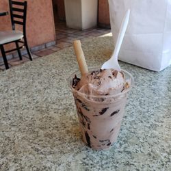 Big Deal Burgers & Custard - Infinite chocolate