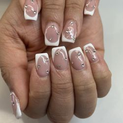 Elite Nails & Tanning