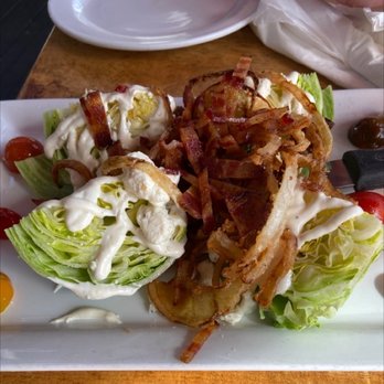 Island Lava Java - Wedge salad - American Near Me - Kailua Kona, Hawaii Island Lava Java - Wedge salad - American Near Me - Kailua Kona, Hawaii