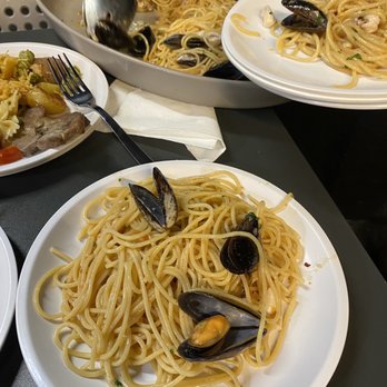 La Hora Feliz - Lounges Near Me - Milan, Michigan