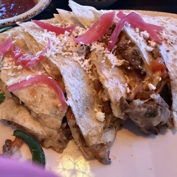 Casa Lola - QUESADILLA SUIZA carne asada - Mexican Near Me - Sacramento, California